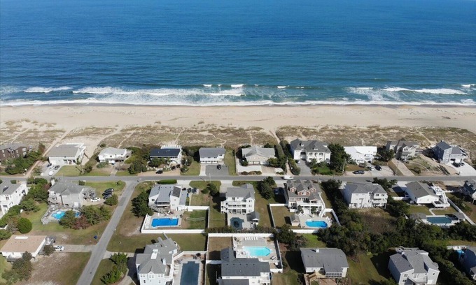 Sandbridge Casa | Beautiful Beach Palace With a Gorgeous View!