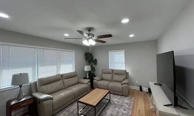 Burlington Casa | Beautiful Bell