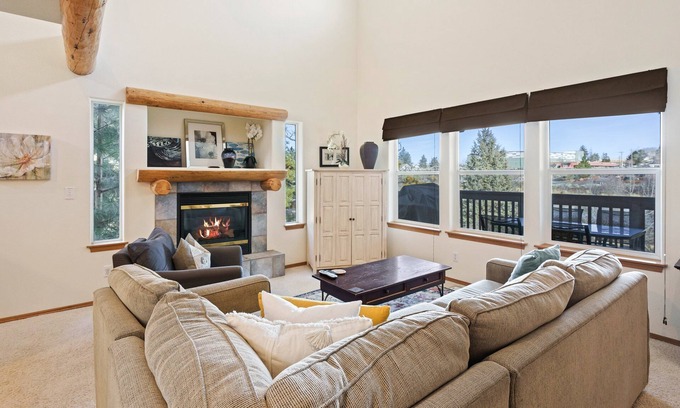 Boyd Acres Casa | R��o tranquilo - Hermosa Bend Townhouse - Country Feeling Right in Town!