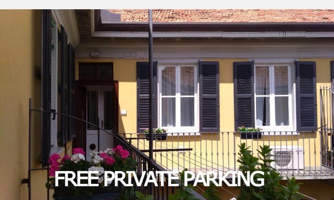 Como Apartamento | Beautiful bohemian apartment in center conditioned air