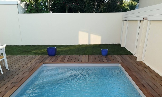 Begles Casa | Hermosa tienda de Burdeos con piscina climatizada.