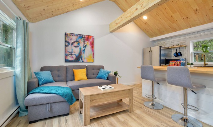 Cape Breton Regional Municipality Cabina | Beautiful cabin close to golf, skiing, marina and city. (Dog friendly)