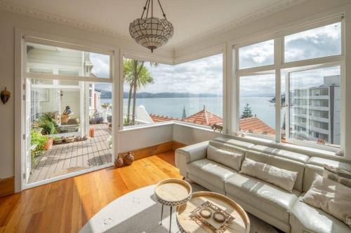 Oriental Bay Apartamento | Beautiful central executive home