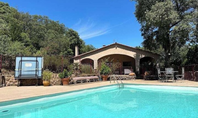 Corbes Casa | Beautiful Cevennes farmhouse with swimming pool