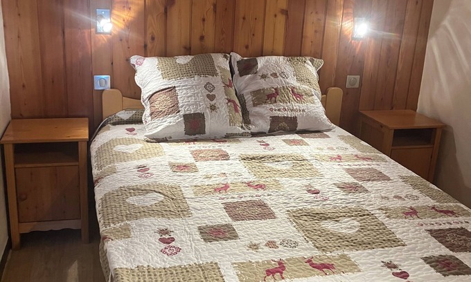 Courchevel Apartamento | Beautiful chalet-style apartment