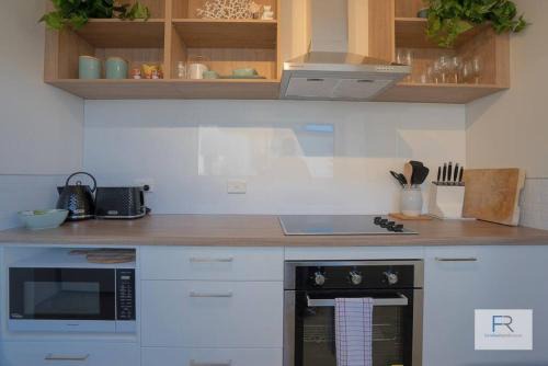 Rothesay Bay Casa | Beautiful Coastal Home Rothesay Bay