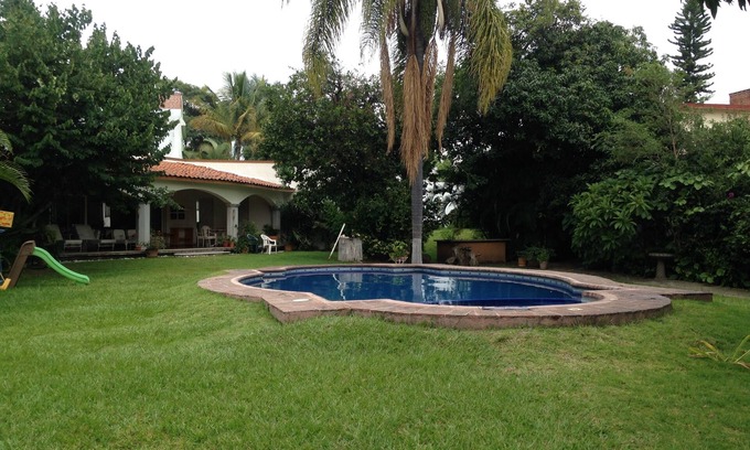 Cuernavaca Casa | Casas hermosa en Cuernavaca en calle cerrada