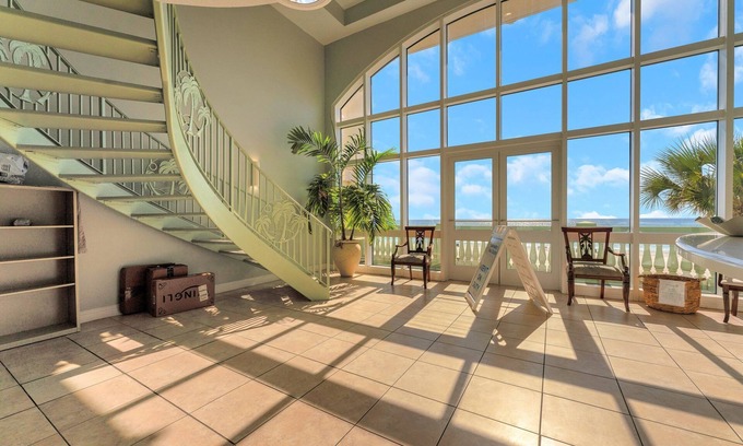 West Panama City Beach Complejo | BEAUTIFUL CONDO ON THE BEACH, UNIT 1708