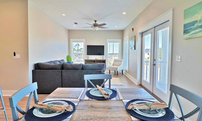 Port St. Joe Apartamento | Beautiful condo in walking distance to both the town center and the Bay!