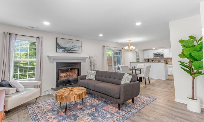 Northwest Condominio | Beautiful Condo in Town Center