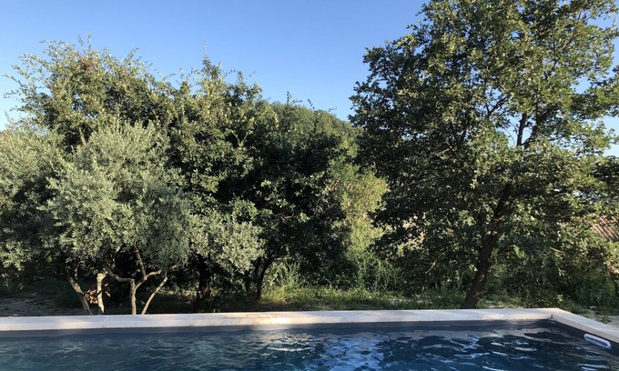 Forcalquier Casa | Beautiful contemporary house, swimming pool, terrace and large garden
