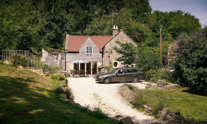Bath Casa | Beautiful cottage in countryside near Bath