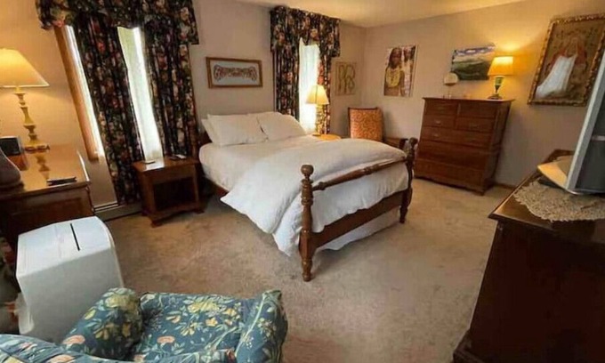 Chittenango Casa | Beautiful Country Paradise - Chittenango Falls
