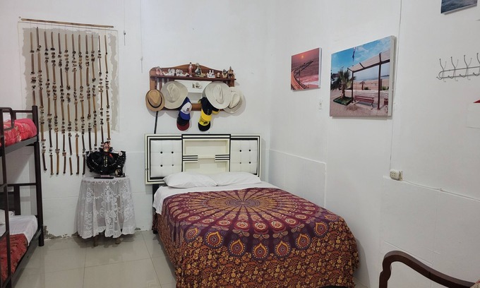 Pimentel Apartamento | Beautiful cozzy studio located four blocks to the beach, pets and kids allow..