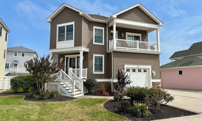 North Wildwood Casa | Beautiful Custom North Wildwood Home steps to the Beach, Beautiful Oceanviews