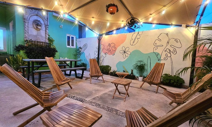 Downtown Cancun Hotel | Beautiful deluxe room with shared kitchenette, in the heart of Cancun
