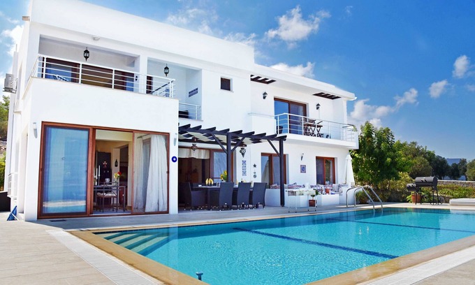 Esentepe Villa | Hermosa villa unifamiliar, 4 habitaciones grandes con piscina privada! ¡Vista fantástica!