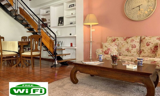 Ronda Condominio | Precioso dúplex céntrico con terraza de 25 m²