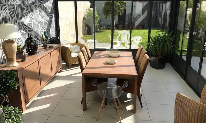 Saumur Casa | BEAUTIFUL SAUMUROISE HOUSE Center-VILLE with GARDEN tt comfort 10 to 12p