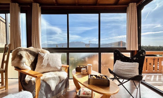 Pyrenees 2000 Chalet De Esquí | Beautiful family chalet close to the slopes