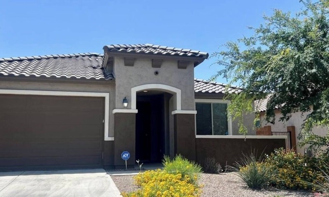 Festival Ranch Casa | Beautiful, Family-Friendly, Clean & Cozy 3 BR Home