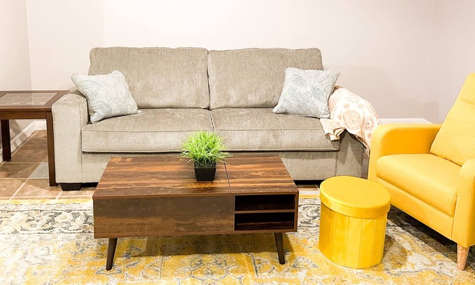 Woodville Apartamento | Beautiful family getaway, walking distance to markets, 35 min drive to Boston