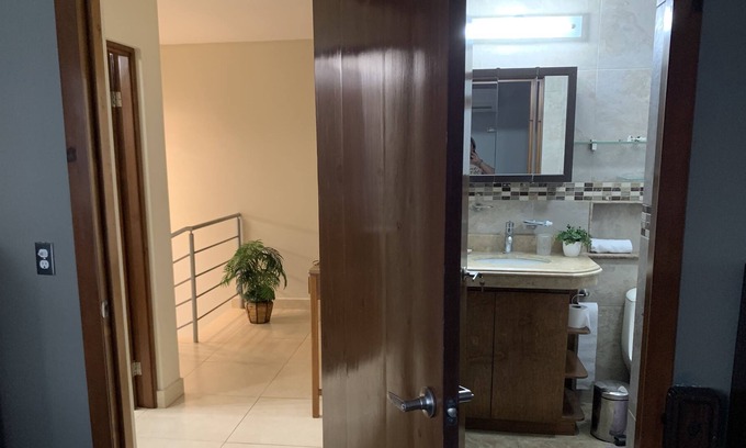 La Paz Otro | Hermosa residencia familiar, con alberca a 10 min del aeropuerto, playa y plazas
