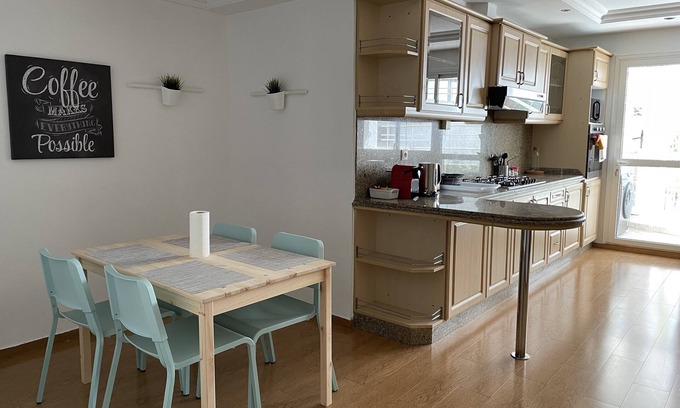 Casablanca City Center Apartamento | Beautiful Family Sized Condo in the best area of Casablanca