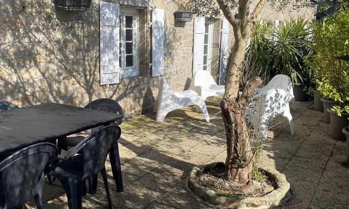 Loctudy Casa | Beautiful farmhouse in Loctudy (5 bedrooms/ 10 people)