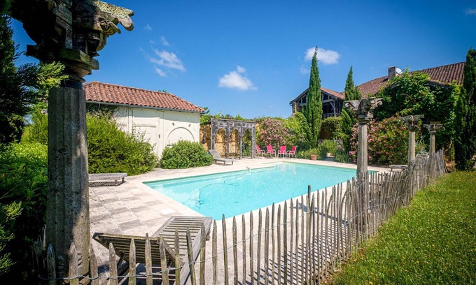 Perchede Villa | Bonita casa de campo con piscina privada