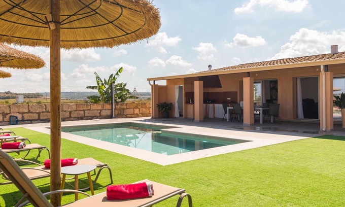 Ariany Villa | Bonita finca con piscina y jardín en Ariany.