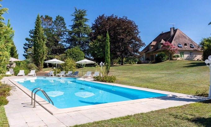 Condat-sur-Trincou Casa | Hermosa casa encantadora con parque sombreado y piscina cerca de Brantome