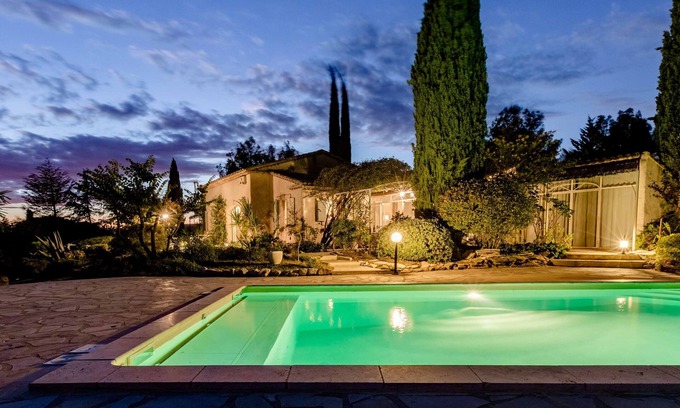 Mirabel-aux-Baronnies Casa | Hermosa propiedad cerca de Vaison y Nyons rodeada por un jardín paisajístico