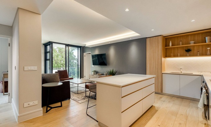 Sea Point Apartamento | Beautiful furnished apartment in Sea Point, Cape Town.
