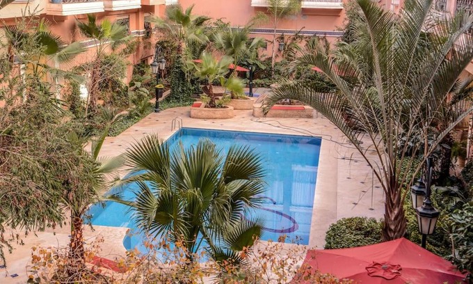 Semlalia Apartamento | Beautiful, great equipped 122 m holiday apartment near Majorelle Garden and Gueliz with pool views and a large balcony and terrace