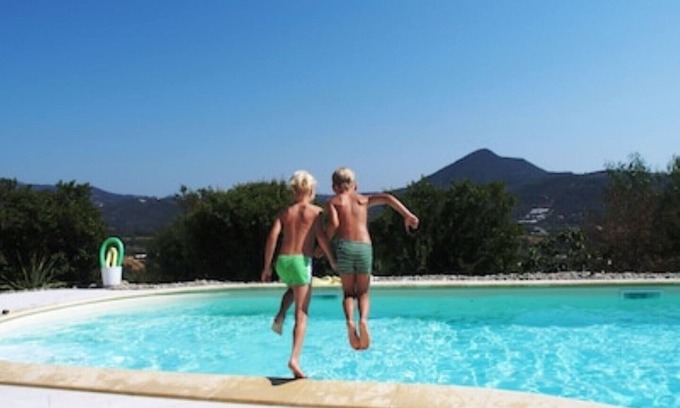 Jerzu Apartamento | Beautiful hillside holiday rental with sea views and pool