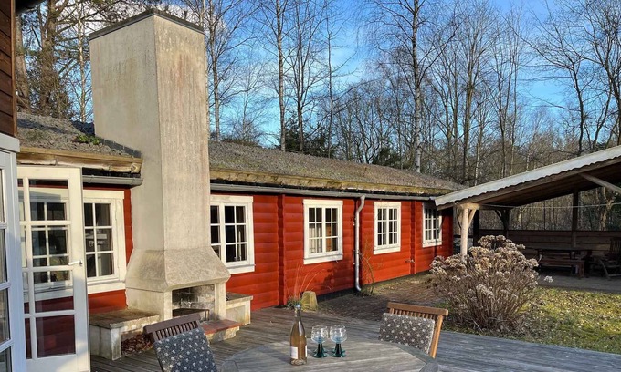Strøby Ladeplads Casa | Beautiful holiday home in the forest and near the water