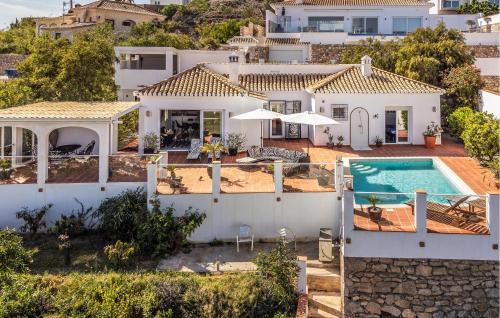 Almunecar Casa | Beautiful Home In Almuñecar With Wifi