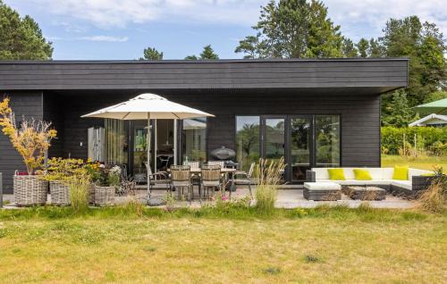 Ordrup Casa | Beautiful Home In Fårevejle With Wifi