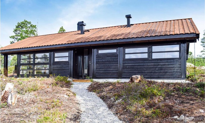 Flaa Casa | Beautiful Home In Flå With Kitchen