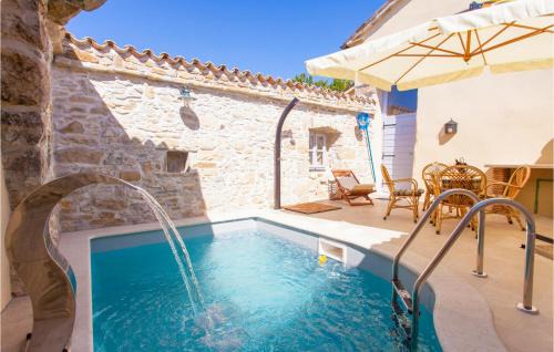 Krbune Casa | Beautiful Home In Krbune With Wifi