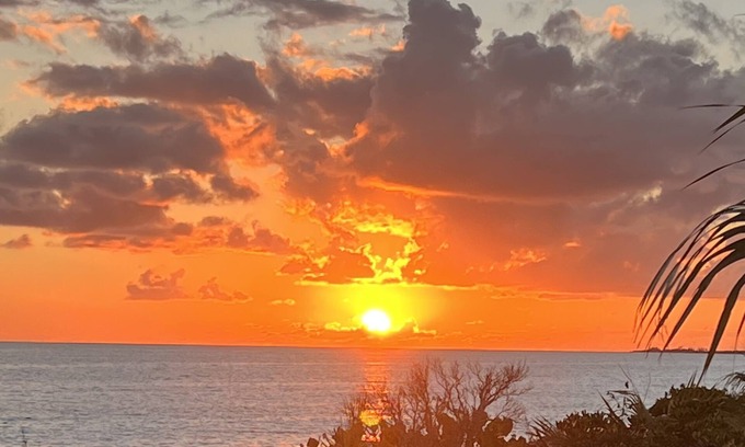 Pigeon Cay Casa | Beautiful home in Pigeon Cay 100 steps away from the Caribbean!