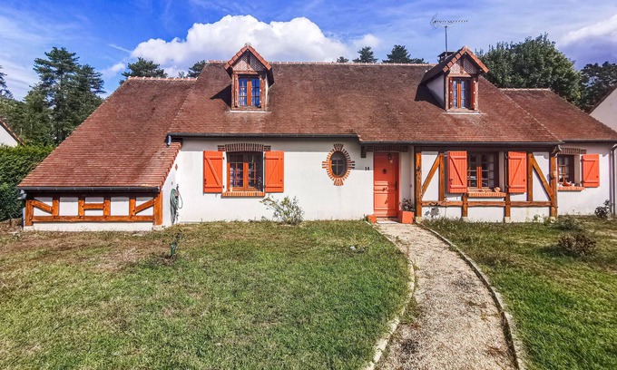 Nouan-le-Fuzelier Casa | Hermosa casa en Salbris