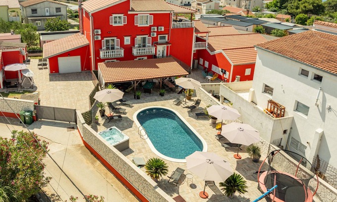 Turanj Casa | Hermosa casa en Turanj