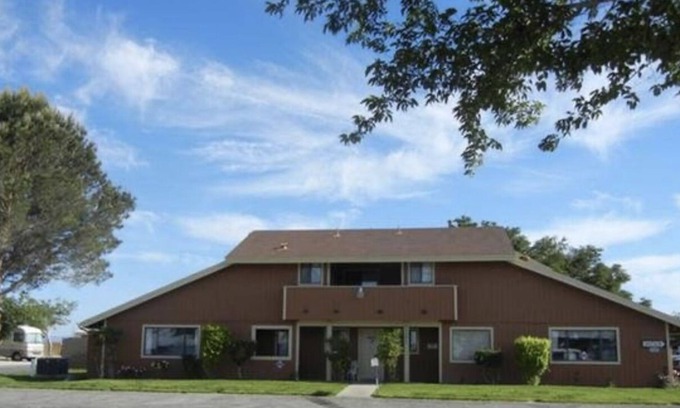Victorville Casa | Beautiful home minutes from Victorville city center!