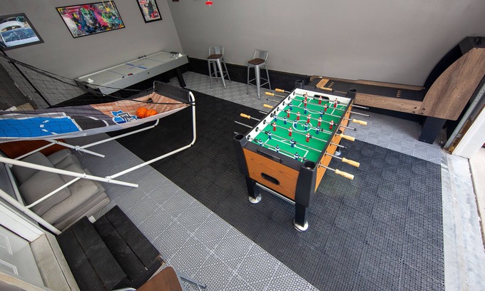 Northeast Raleigh Casa | Beautiful Home Near Downtown With Game Room!