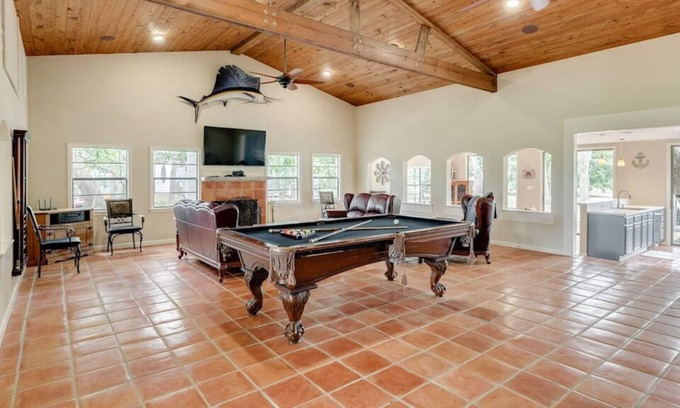Cedar Lane Casa | Beautiful Home on Caney Creek w/ Fishing Pier