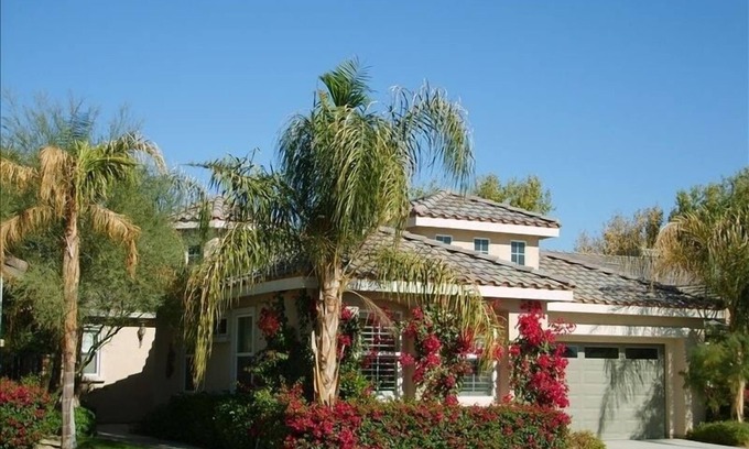 Indio Casa | Hermosa casa en el campo de golf con todas las comodidades