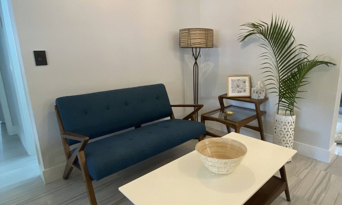 Citrus Isles Casa | Beautiful Home/ 4 miles to Beach & FLL Airport