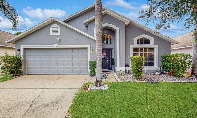 Haines City Casa | Beautiful home with private pool and space for the whole family